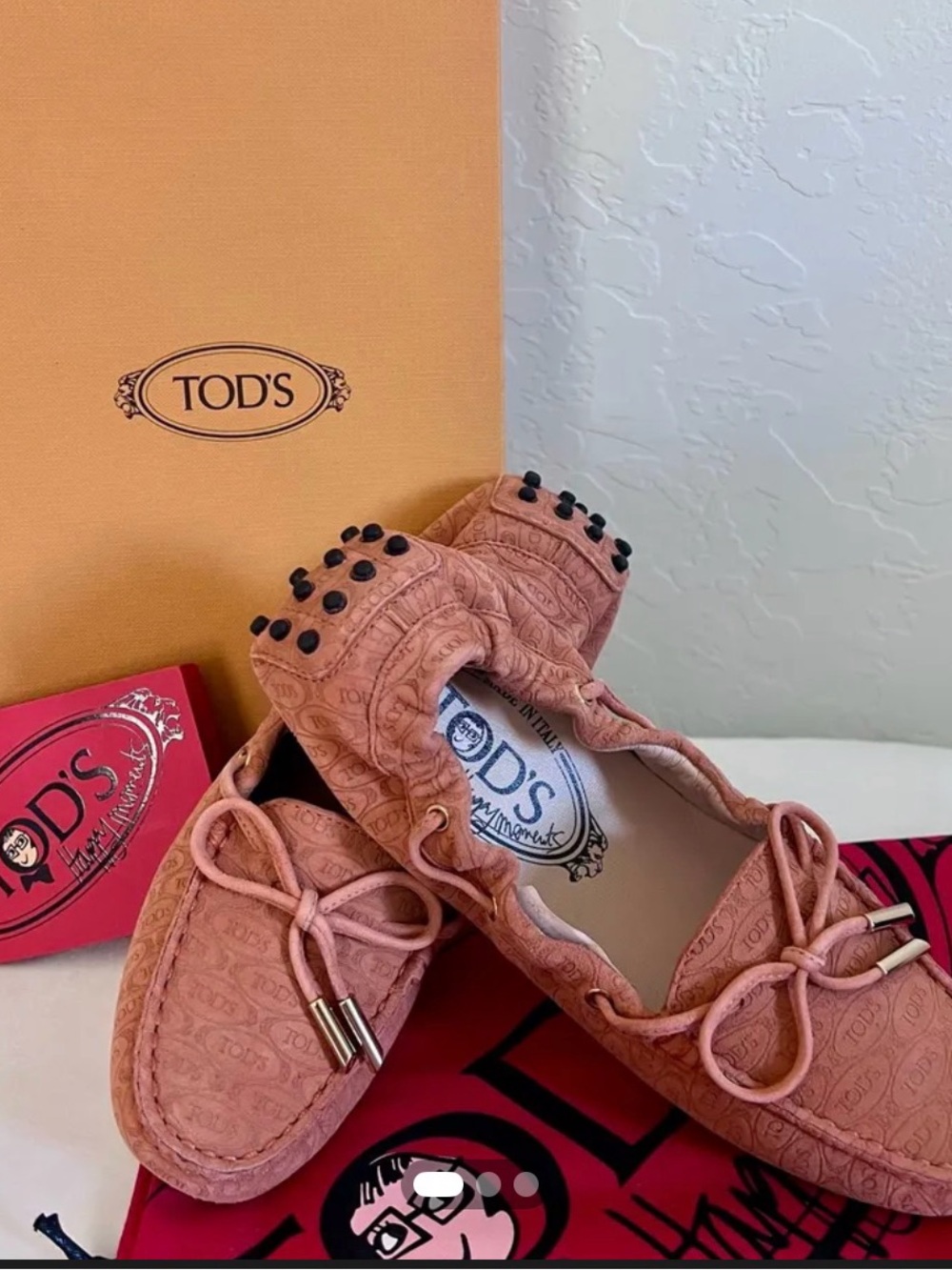 TOD'S HAPPY MOMENTS Suede Driving Moccasins with Bow Detail. NEW + BOX+DUSTBAG